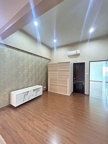 รูป HU6908 ทาวน์โฮมให้เช่า บิซ แกลเลอเรีย กรุงเทพมหานคร - รูปที่ 3/8