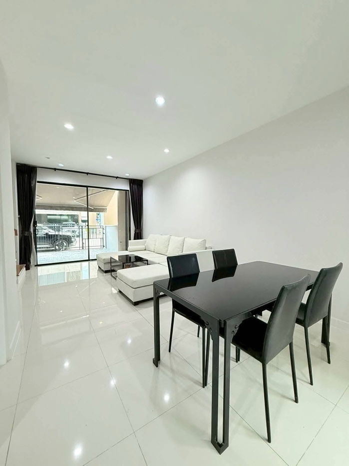 picture For Rent Baan Klang Muang Ladprao-Serithai Fully Furnished (Near 3 BTS lines) - 26/28