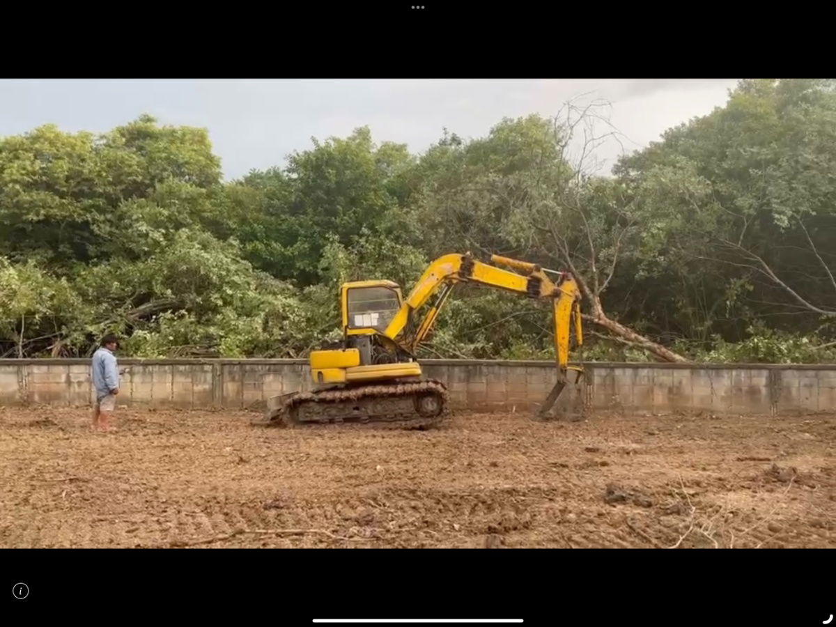 รูป ขายที่ดินเปล่าในราคาประเมิน ถมแล้ว ขนาด 305 ตรว. ถนนร่มเกล้า ใกล้สนามบินสุวรรณภูมิ  - รูปที่ 8/10