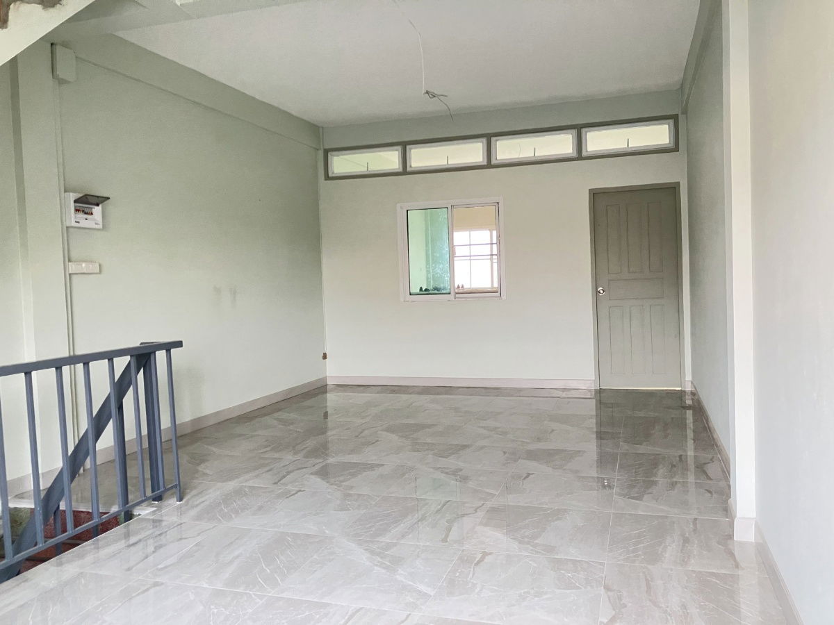 รูป ให้เช่า อาคารพาณิชย์ 3 ชั้น (รีโนเวทใหม่) รามอินทรา กม.2 บางเขน กรุงเทพ - รูปที่ 9/16