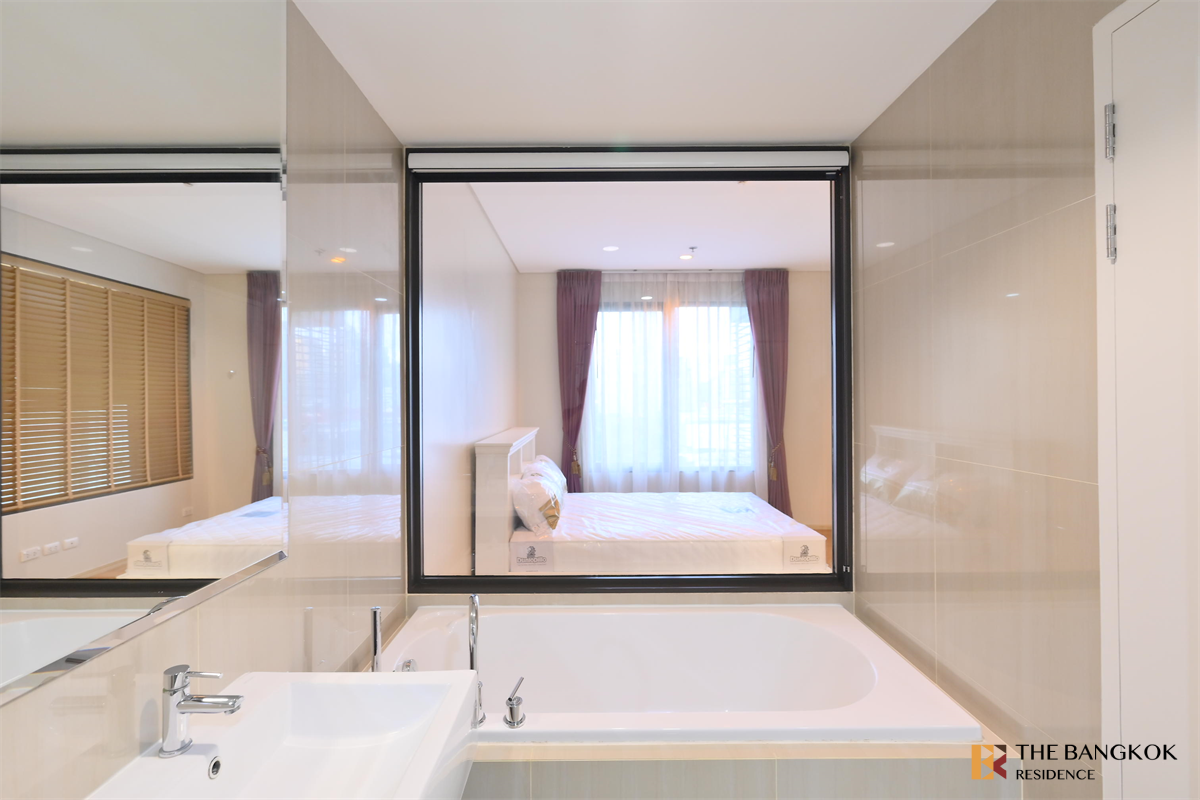 picture Comfortable Living Starts Here Villa Asoke near MRT Phetchaburi Station - 8/10