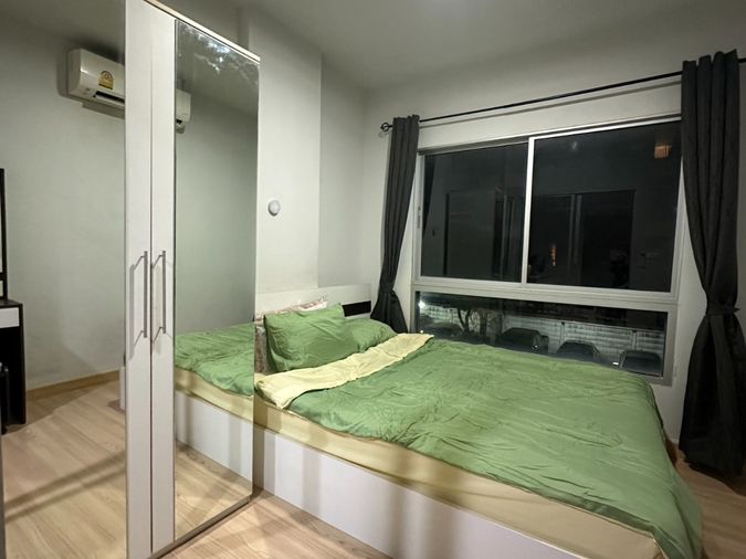 ห้องสวย เดินทางสะดวก  เป็นสัดส่วน  คิทท์ ติวานนท์