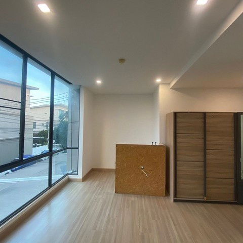 picture Town Home For Sale Pruksa Ville 81 Ramkhamhaeng-Serithai Bangkok - 4/8