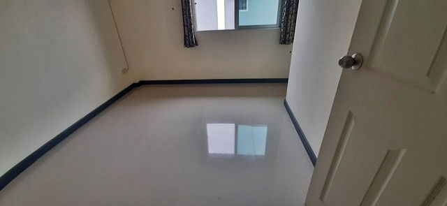 picture FOR SALE  TOWNHOUSE PROPERTY  1000000 BAHT. - 8/8