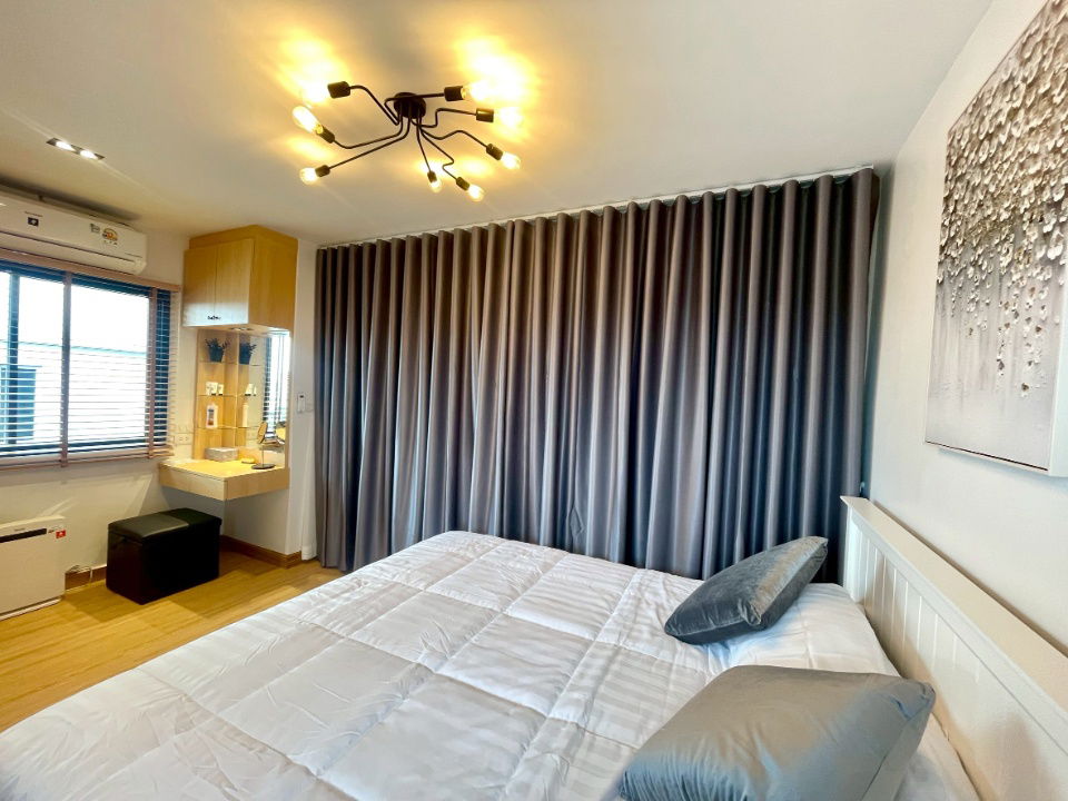 picture ⚡️Don't miss out if you don't book!⚡️ Condo for sale, KN TOWN, 7th floor, corner unit, fully furnished, ready to move in, in the Chet Yot areaSW003116 - 9/13