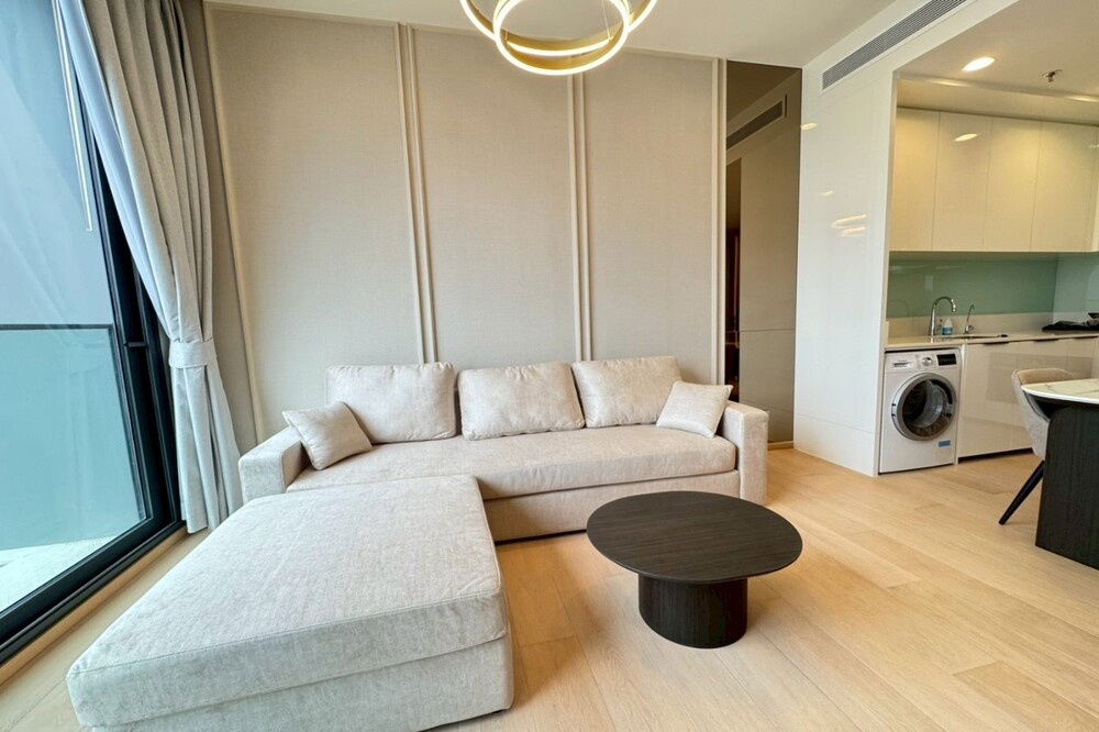 picture ðĨ For Rent !! Super Luxury project !! city view, high floor 34++, North Facing!! ðĨ Code C20251000073....Anil Sathorn 12, 1 bed, 1 bath, furnished - 4/6