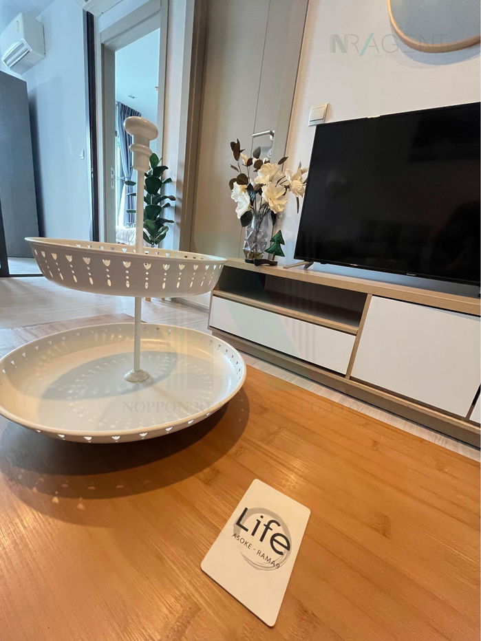 picture 🎊 For Rent Condo LIFE ASOKE - RAMA 9 Building A, Floor 32,2 bed room, Room size 40 sqm - 3/8