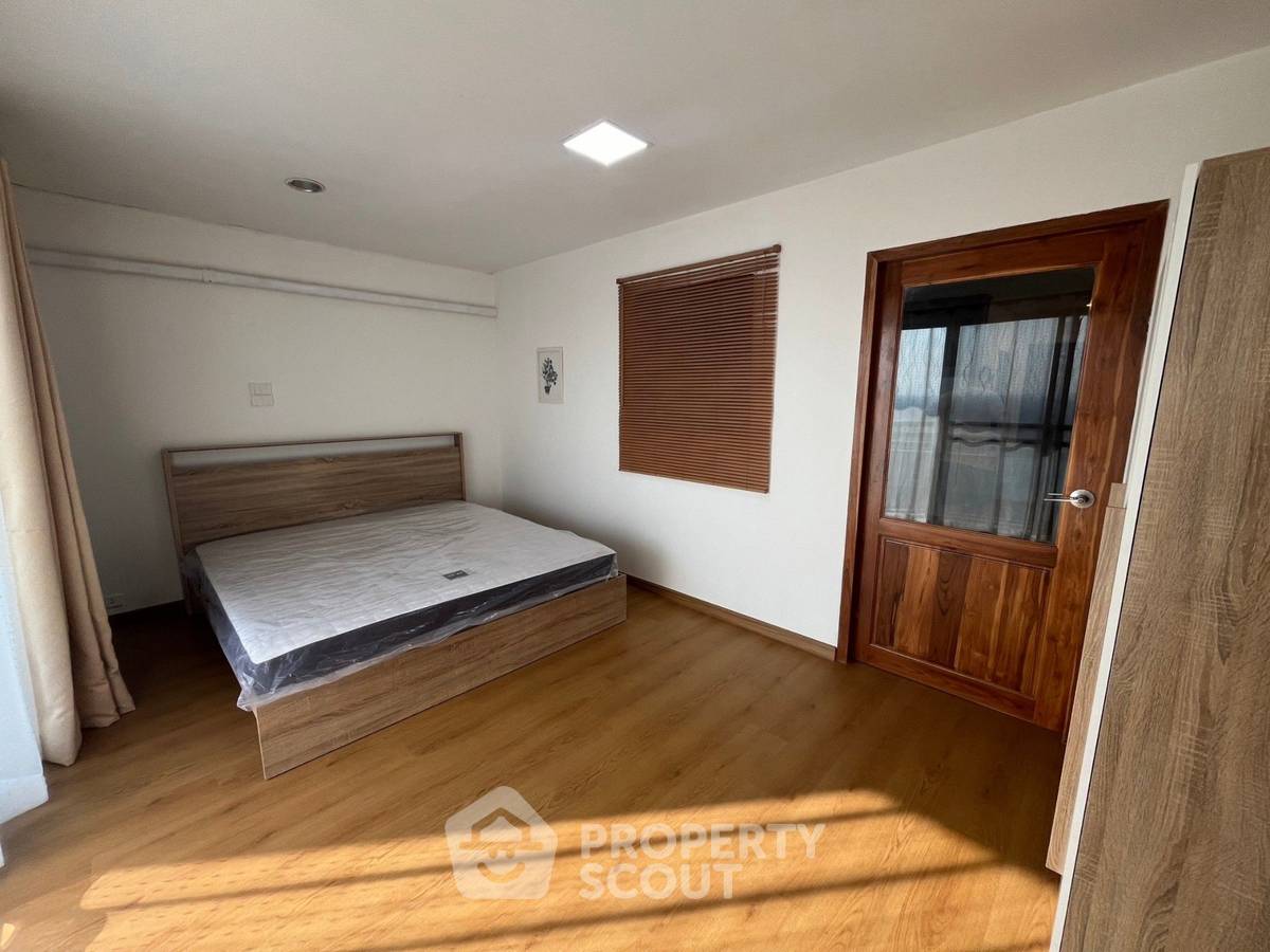 picture 1-BR Condo at BangNa Residential Complex in Bang Na Nuea (ID 2374878) - 3/14