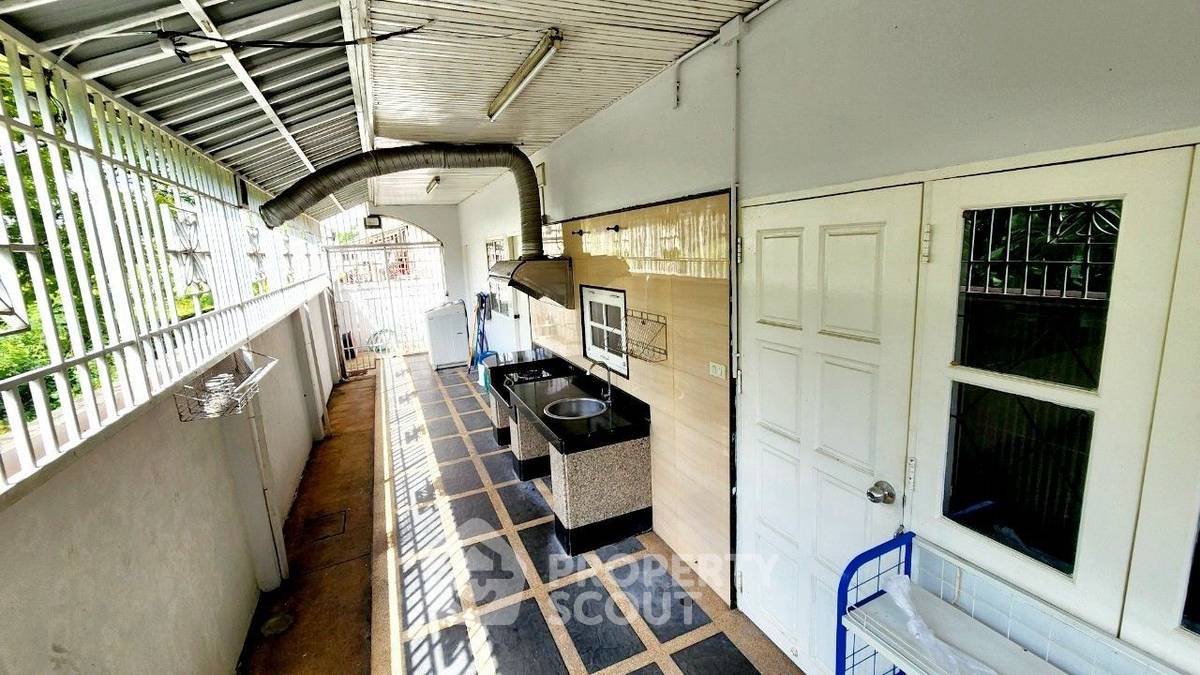 picture 5-BR House at Chuan Chuen Lat Phrao Village in Lat Phrao (ID 1370222) - 25/26