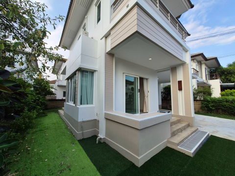 Rent Saransiri Thakan-Rama2 fully fitted ready to move
