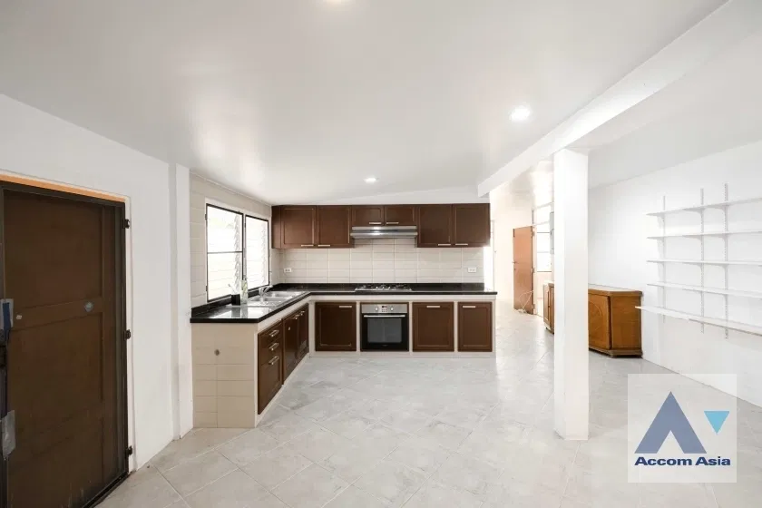 picture 🔼🔽 AccomA 📩 Home Office,Pet friendly 3 BR House in  Lumphini (1713048) - 8/20