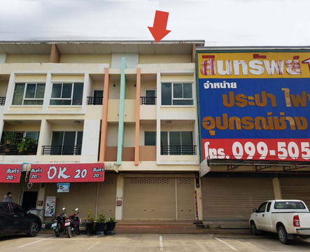 ให้เช่าอาคารพาณิชย์ หน้ากว้าง  5 เมตร ทำเลติดถนน จอดรถสะดวก ใกล้ตลาดลาดสวาย รังสิต ลำลูกกา ปทุมธานี มีแอร์ห้องนอน