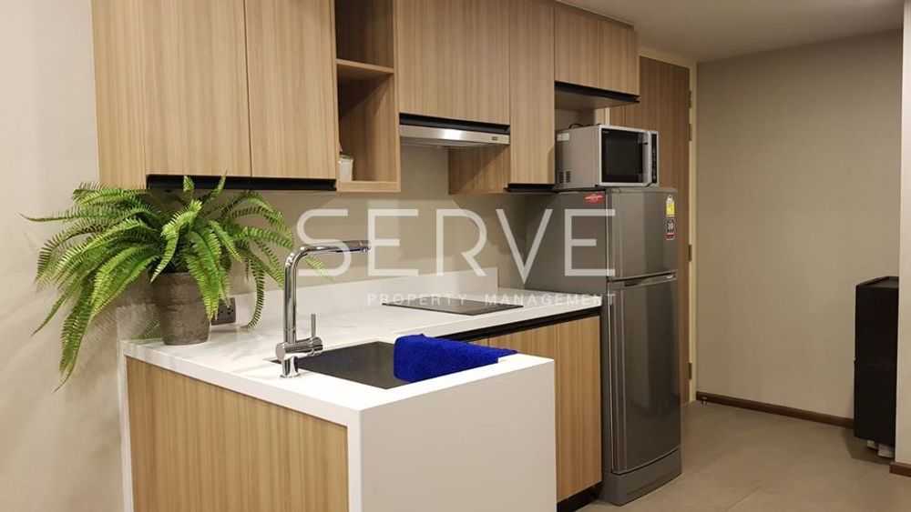 picture New Condo in Chidlom for Rent // 1 Bd. Unit with Fully Furnished  Close to BTS-Na Vara Residence - 3/10