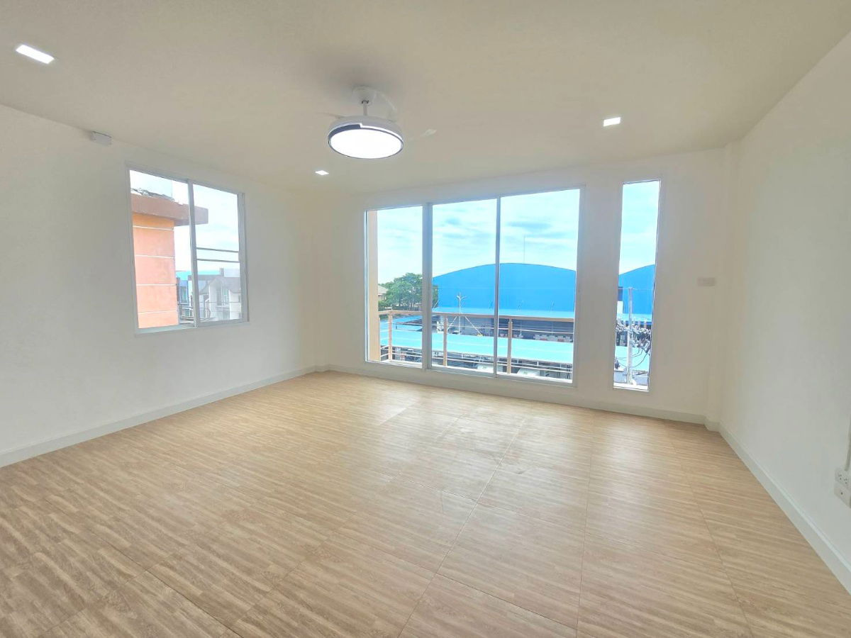 รูป Home Office แต่งใหม่ ม.อาร์เค บิซ เซ็นเตอร์ มอเตอร์เวย์–แอร์พอร์ตลิงค์ RK Biz Center Motorway–Airport link ทำเลดี ค้าขายได้ ติดถนนใหญ่ - รูปที่ 33/48