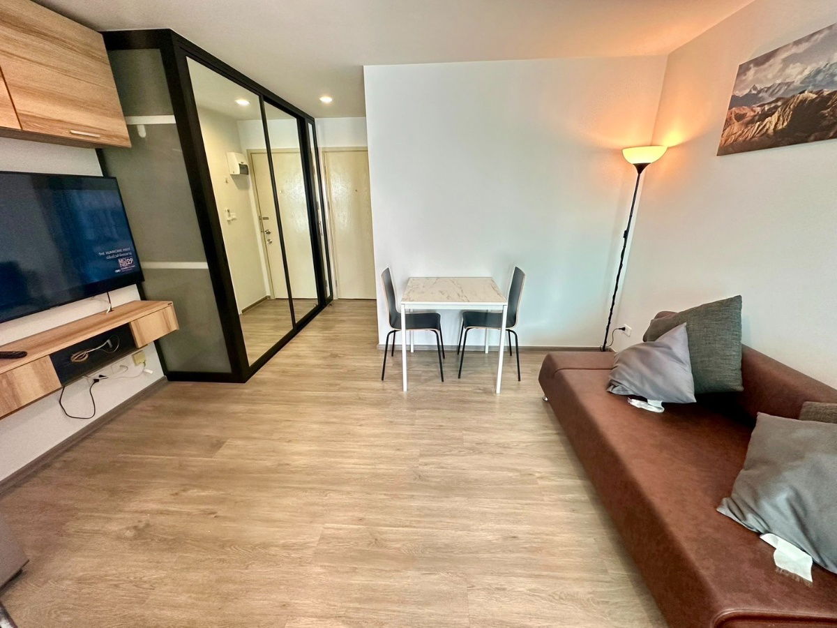 picture REACH Phahon Yothin 52REACH Phahon Yothin 52 - 5/10