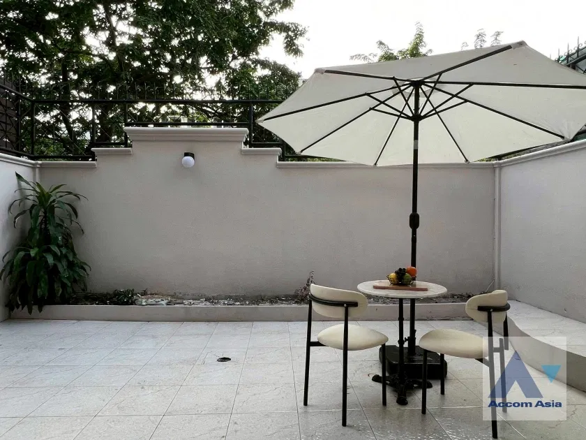 picture 🔼🔽 AccomA 📩 Home Office 5 BR Townhouse in Khlong Tan Nuea (AA44856) - 4/10