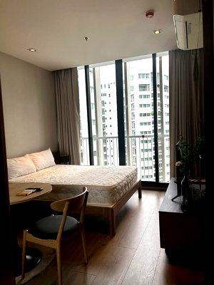 Condos for rent BTS Asok : Park Origin PhromPhong ( Park 24 )