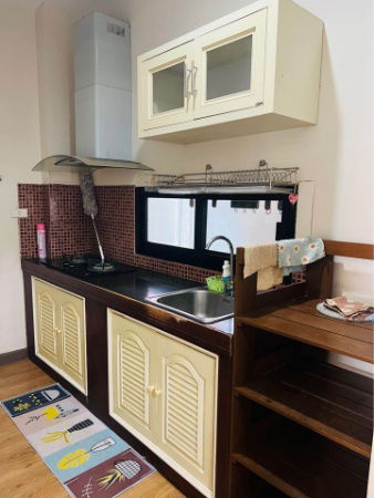 picture Single storey house for rent with 3 bedrooms,2 toilets and 1 kitchen.  - 9/10