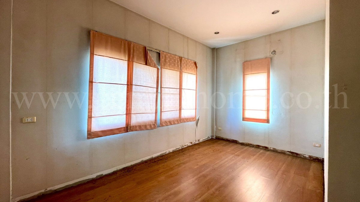 รูป บ้านเดี่ยว ปริญญดา เทพารักษ์ เฟส 1 สมุทรปราการ - รูปที่ 9/13