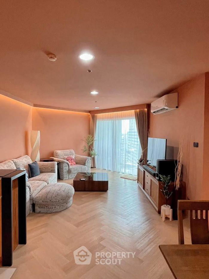 picture 2-BR Condo at Belle Grand Rama 9 near MRT Phra Ram 9 (ID 2374518) - 2/6