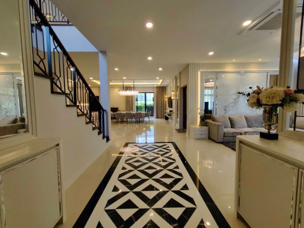 รูป ขายบ้านเดี่ยว 2 ชั้น เดอะ พาลาซโซ่ ปิ่นเกล้า ตกแต่งพร้อมอยู่ ทำเลดี เดินทางสะดวก - รูปที่ 4/10