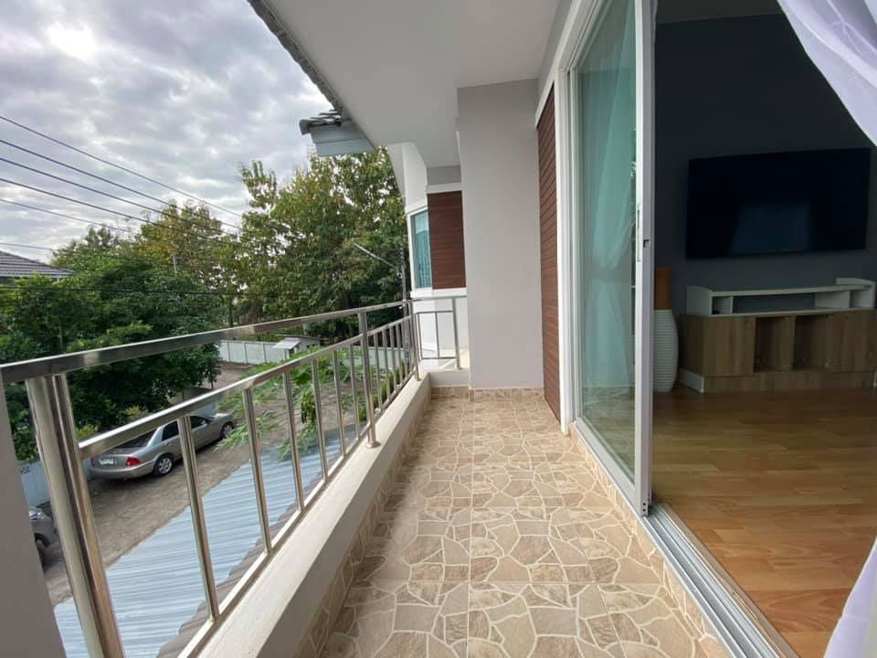 รูป  ขายบ้านเดี่ยว 2 ชั้น   3 ห้องนอน  3 ห้องน้ำ  2 ห้องครัว 2 ที่จอดรถ - รูปที่ 11/19