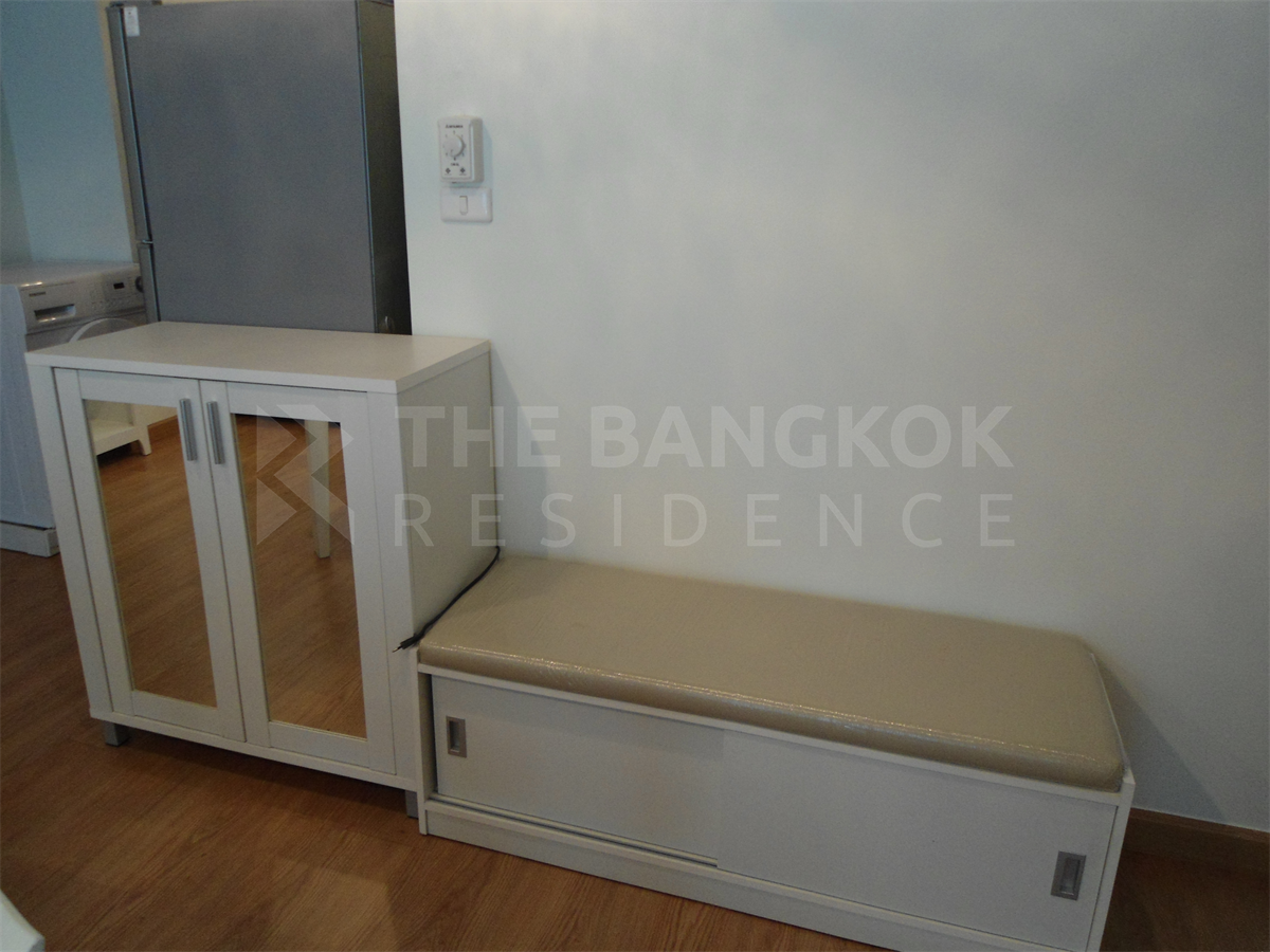picture The Address Sukhumvit 42 Hurry to book!! Unexpected value near BTS Ekkamai - 8/10