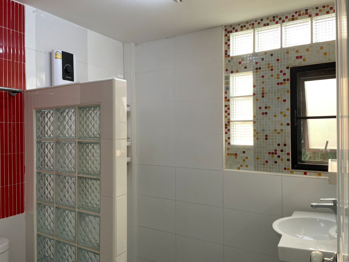 รูป ขาย ทาวน์เฮ้าส์ 3ชั้น ประชาราษฎร์บำเพ็ญ16, ห้วยขวาง ใกล้ MRT, BigC, Lotus  - รูปที่ 9/10