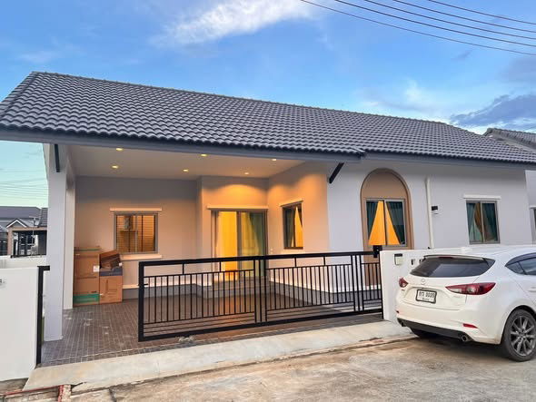 รูป ให้เช่าบ้านเดี่ยวชั้นเดียว  2 ห้องนอน 2 ห้องน้ำ 1  ห้องครัว  1  ที่จอดรถ   - รูปที่ 1/16