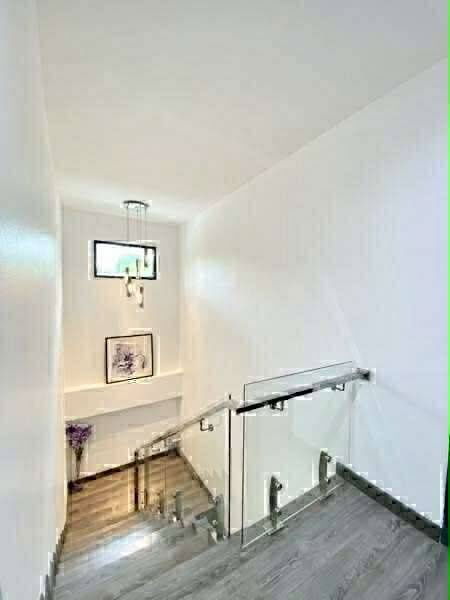 รูป ขายพลูวิลล่าหรู หมู่บ้านวังตาล – ใกล้สนามบิน เมืองเชียงใหม่ ตกแต่งสวย เฟอร์ฯครบ ใกล้โรงเรียนนานาชาติหลายแห่ง T.0946511456 - รูปที่ 5/12