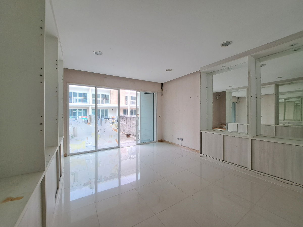 รูป AI 0144 : บ้านอยู่เย็น ดีลักซ์ ทาวน์  - รูปที่ 9/44