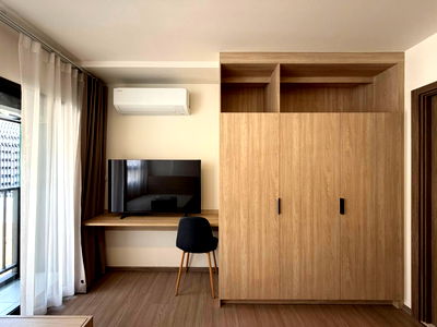 Condos for rent : Code: KJ9386  for rent THE MUVE Pradipat // Line ID: @kjcondo (with @) //