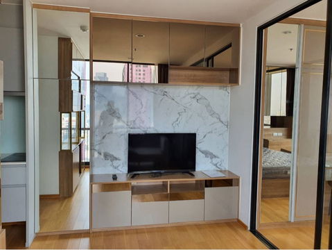 Noble Revo Silom for Rent (1bed1bath 35sqm)