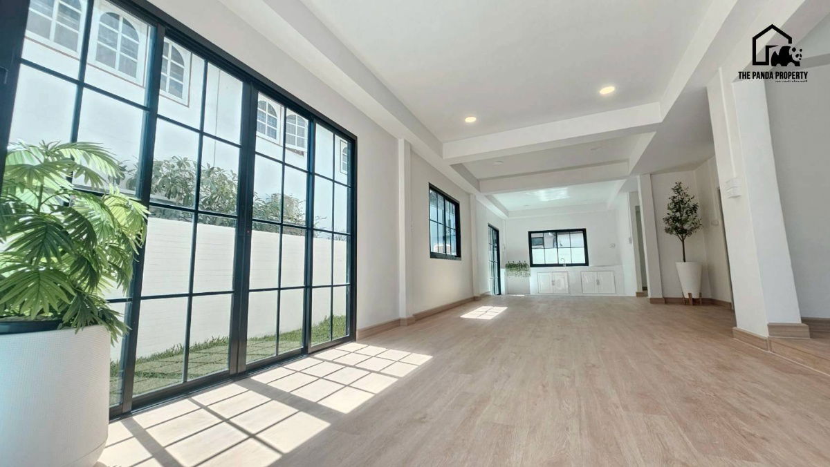 รูป บ้านสวย ทำเลบางนา–ลาซาล  ที่สุดของทำเล - รูปที่ 6/12