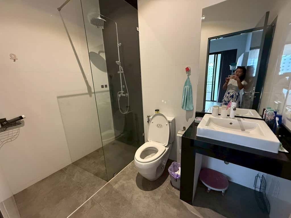 picture Modern 4-Bedroom Pool Villa in Wang Tan Village Project - 9/15