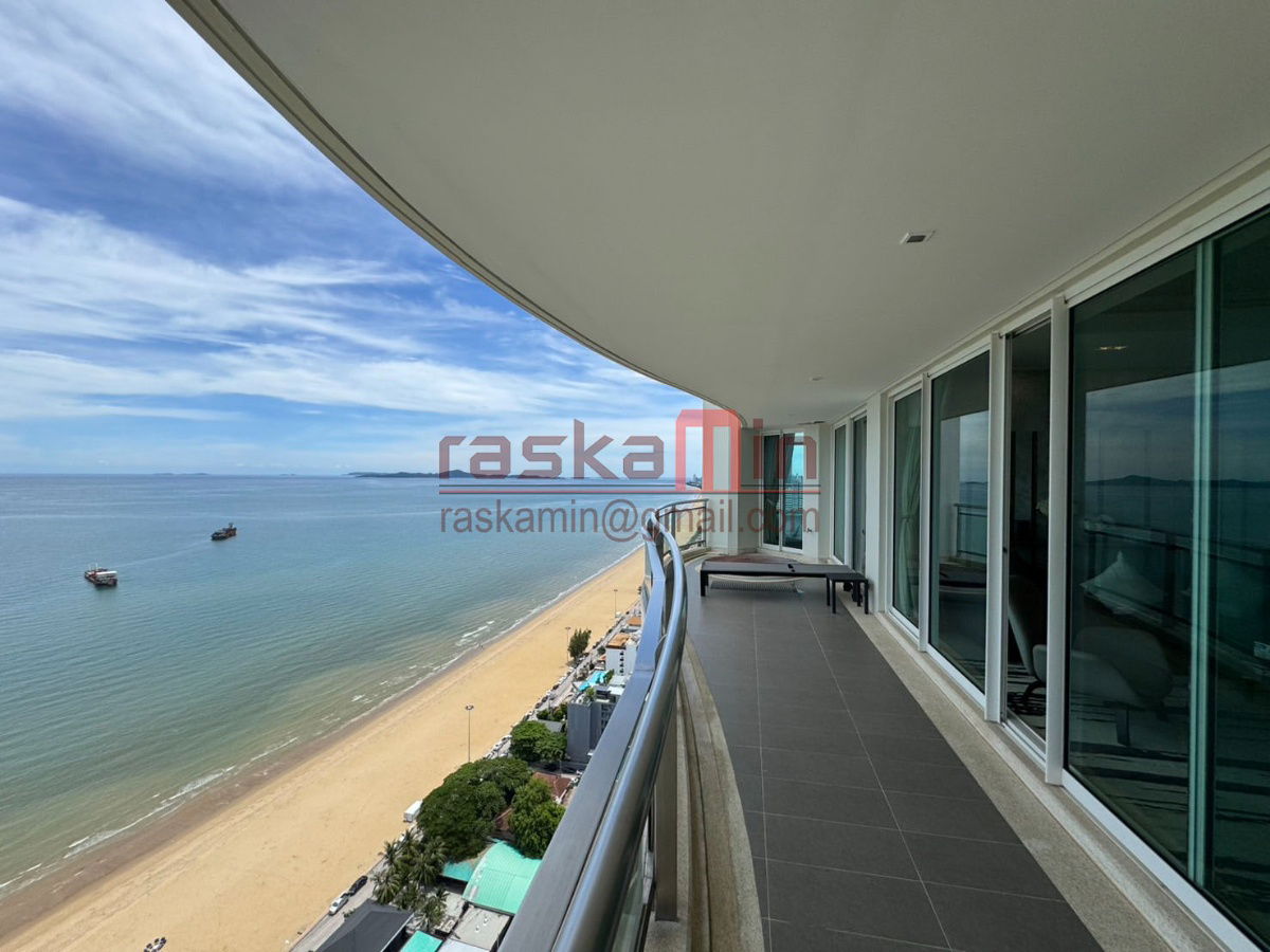 picture For Sale – Spacious 4-Bedroom Condo at Reflection Jomtien - 30/31