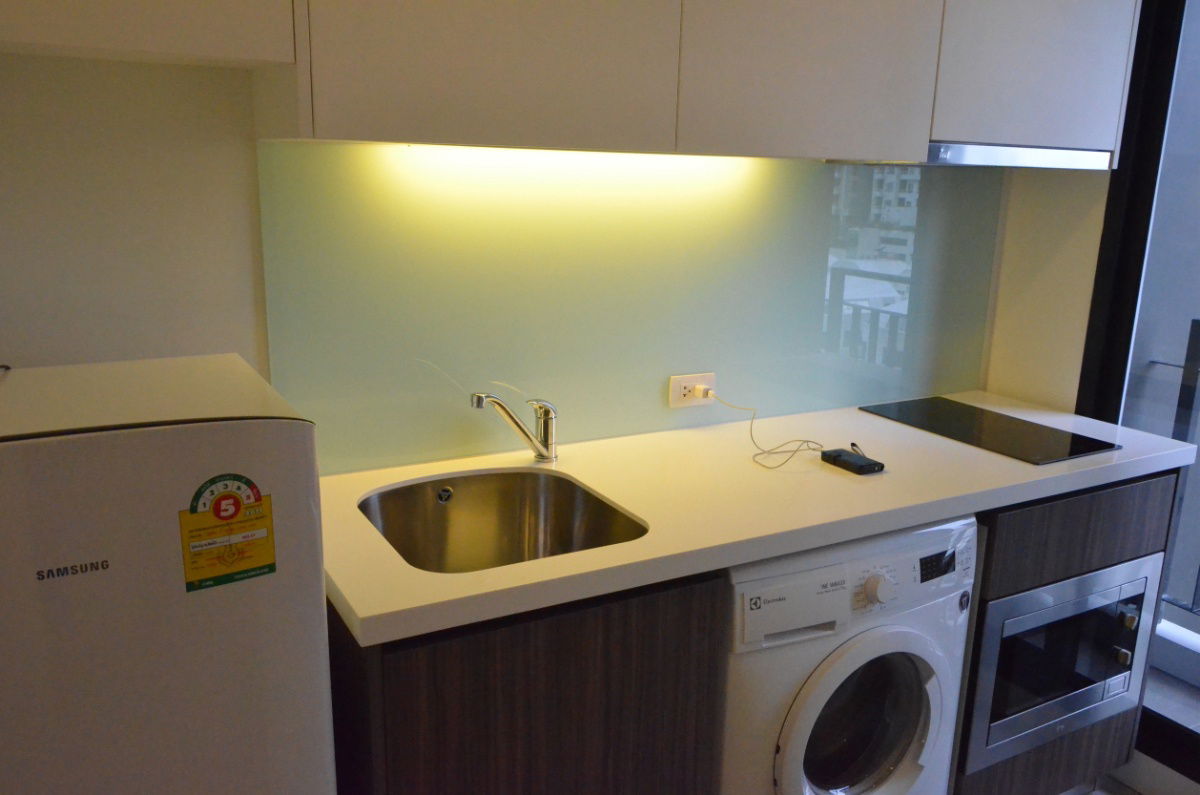 picture Condo for rent: Urbano Absolute Sathorn-Taksin, Studio 30 sq m, near BTS Krung Thonburi, fully furnished, ready to move in. - 4/6