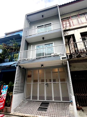 อาคารพาณิชย์ให้เช่า : BD1410 อาคารพาณิชย์ให้เช่า สุขุมวิท 95 กรุงเทพมหานคร