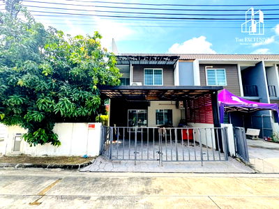 ทาวน์โฮม นนทบุรี : ทาวน์เฮ้าส์หลังริม หมู่บ้านอารียา เดอะคัลเลอร์ วงแหวน–ราชพฤกษ์ บางบัวทอง นนทบุรี