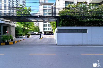 ขายคอนโด : 💖✨ห้องกว้าง แต่งครบ ✨💖- Issara@42 ใกล้ BTS เอกมัย