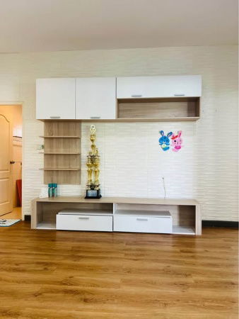 picture Single storey house for rent with 3 bedrooms,2 toilets and 1 kitchen.  - 4/10