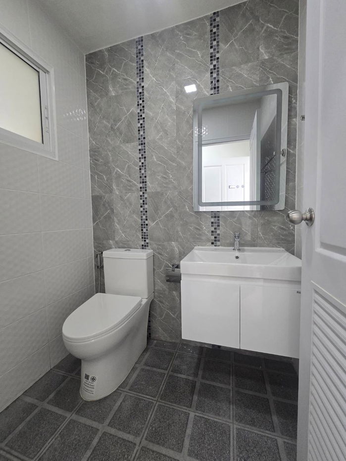 รูป Home Office แต่งใหม่ ม.อาร์เค บิซ เซ็นเตอร์ มอเตอร์เวย์–แอร์พอร์ตลิงค์ RK Biz Center Motorway–Airport link ทำเลดี ค้าขายได้ ติดถนนใหญ่ - รูปที่ 19/48