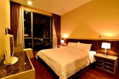 คอนโดให้เช่า : Quattro by Sansiri ห้องสวย ราคาดี สอบถามเพิ่มเติมได้ที่ Line @condorental