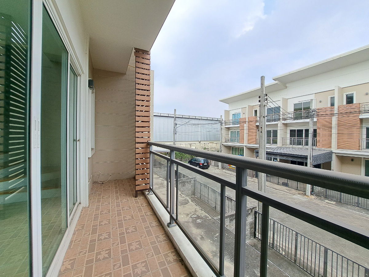 รูป AI 0144 : บ้านอยู่เย็น ดีลักซ์ ทาวน์  - รูปที่ 30/44