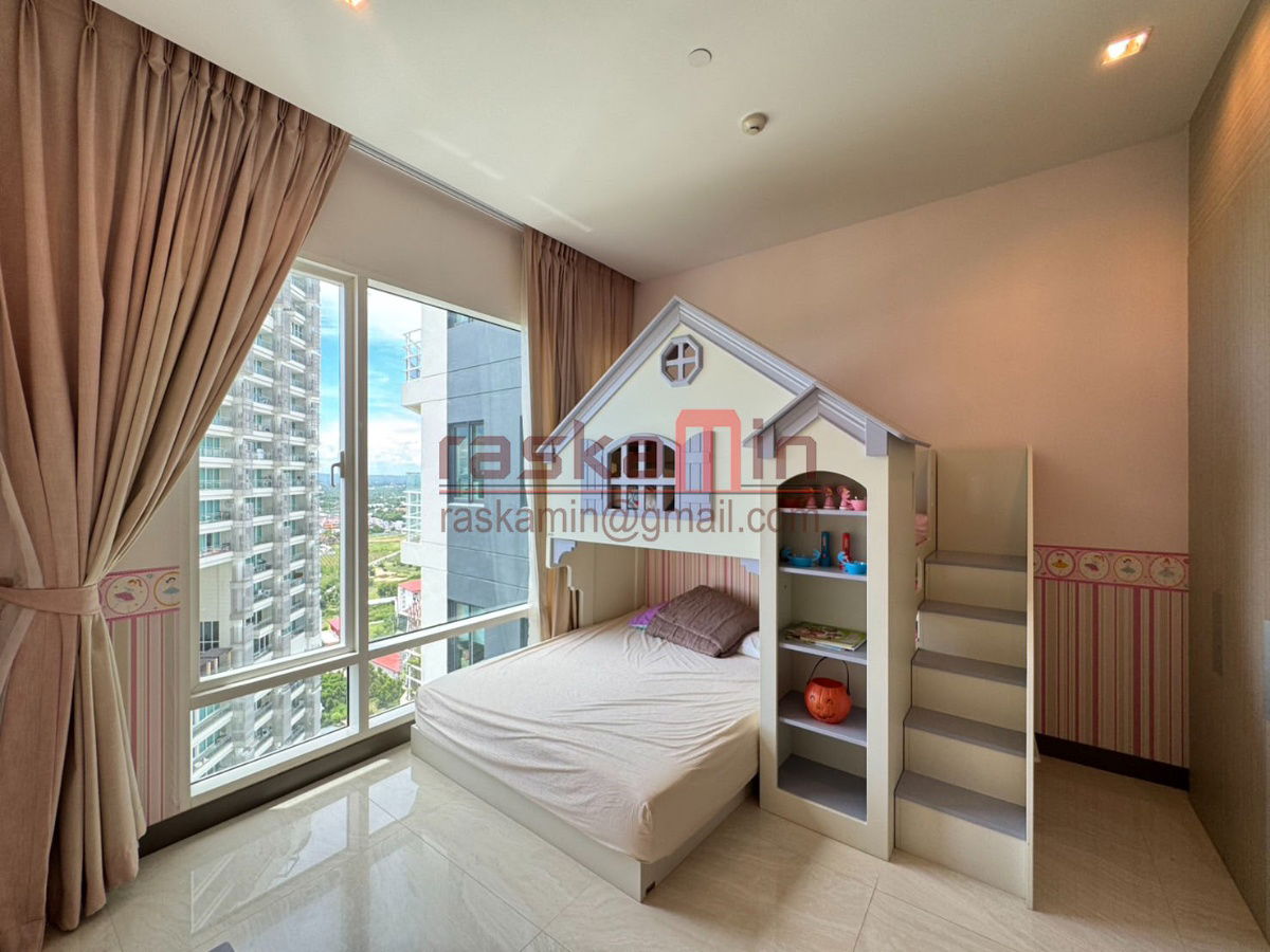 picture For Sale – Spacious 4-Bedroom Condo at Reflection Jomtien - 22/31