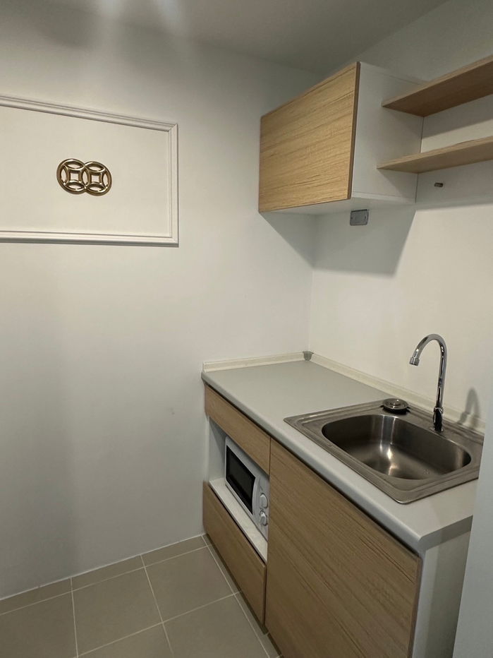 picture Condo for rent fully furnished  - 10/13