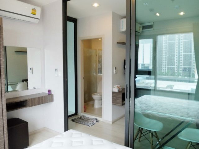 รูป 💎ให้เช่า Life Pinklao เฟอร์นิเจอร์ครบ เดินทางสะดวก - รูปที่ 8/12