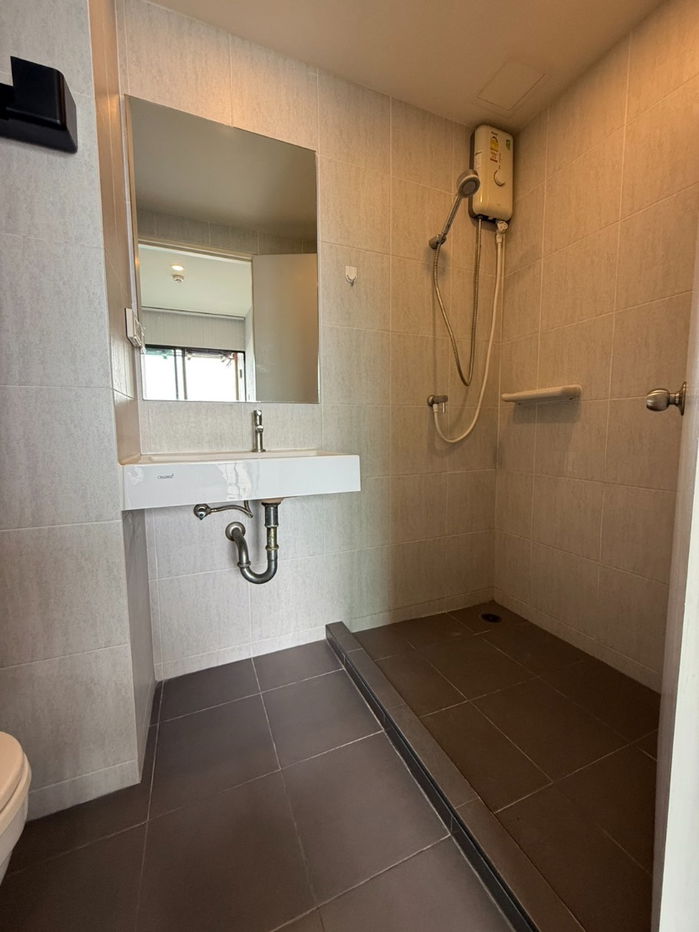 รูป ให้เช่าไอคอนโด กรีนสเปซ สุขุมวิท77 washing machine in room Line ID@757zwvfy - รูปที่ 8/12