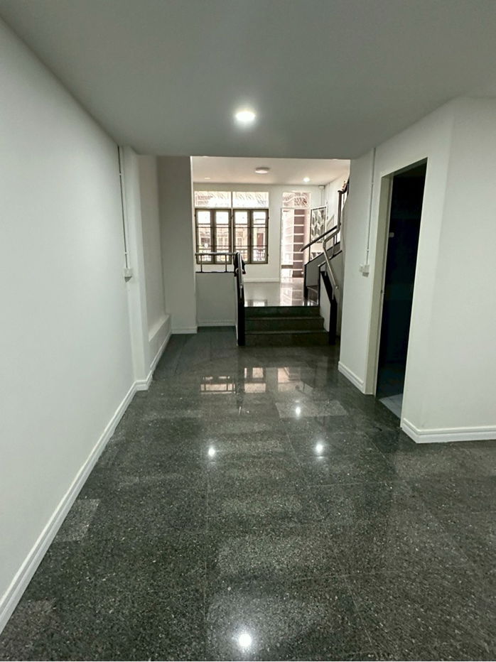 picture Rental at Nantana Garden Village, Soi Chaeng Watthana–Pak Kret 17 - 4/12