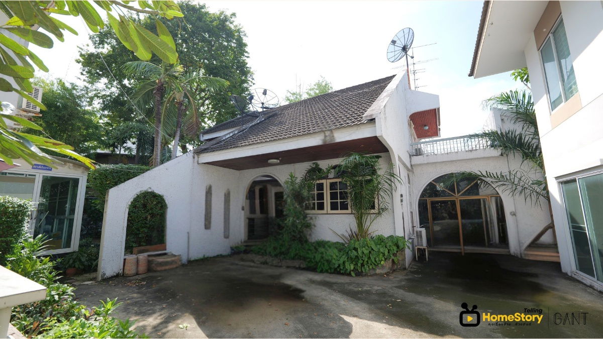 picture 3 houses, totaling approximately 400 square meters, 9 bedrooms, 9 bathrooms. - 2/17